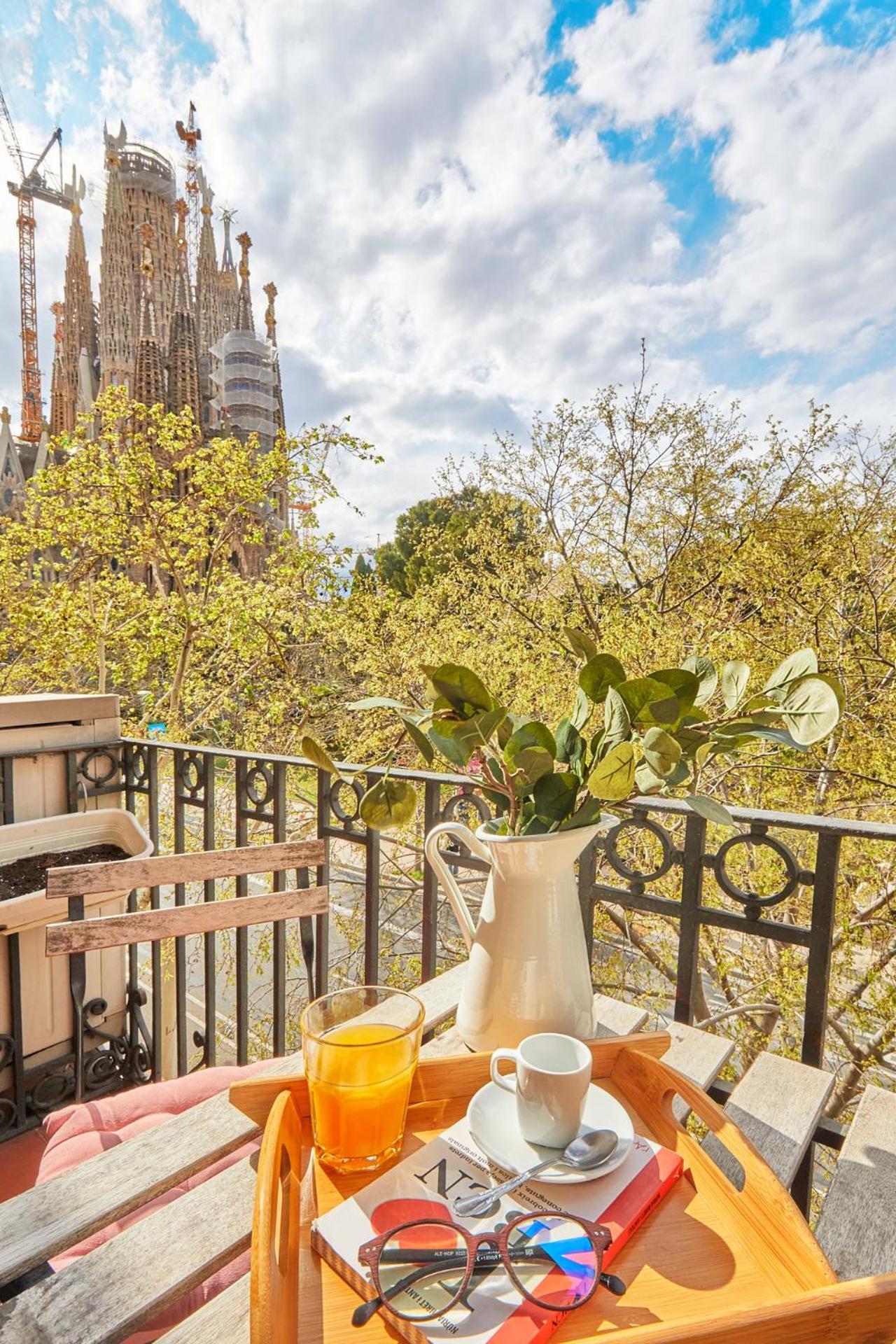 Bbarcelona Sagrada Familia Garden Apartment Zewnętrze zdjęcie